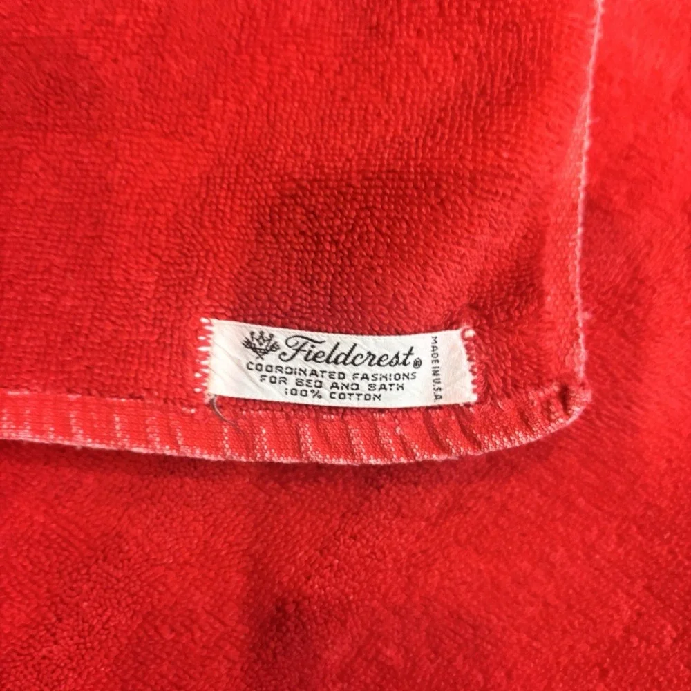 Vintage Fieldcrest Red Bath Mat & 2 Hand Towels Set Fringe 100% Cotton USA